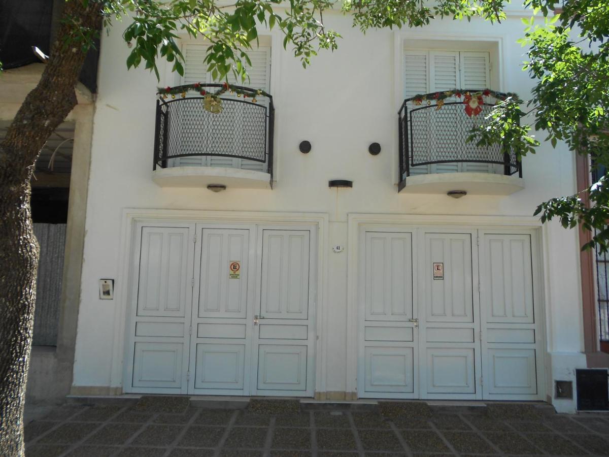 Apartment Locaciones *